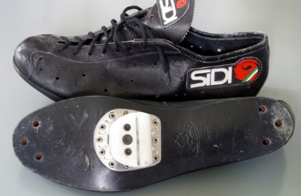 SIDI ダイヤル式カーボンソールシューズ SIDI】ファンの多い逸品！歴史あるイタリアンビンディング