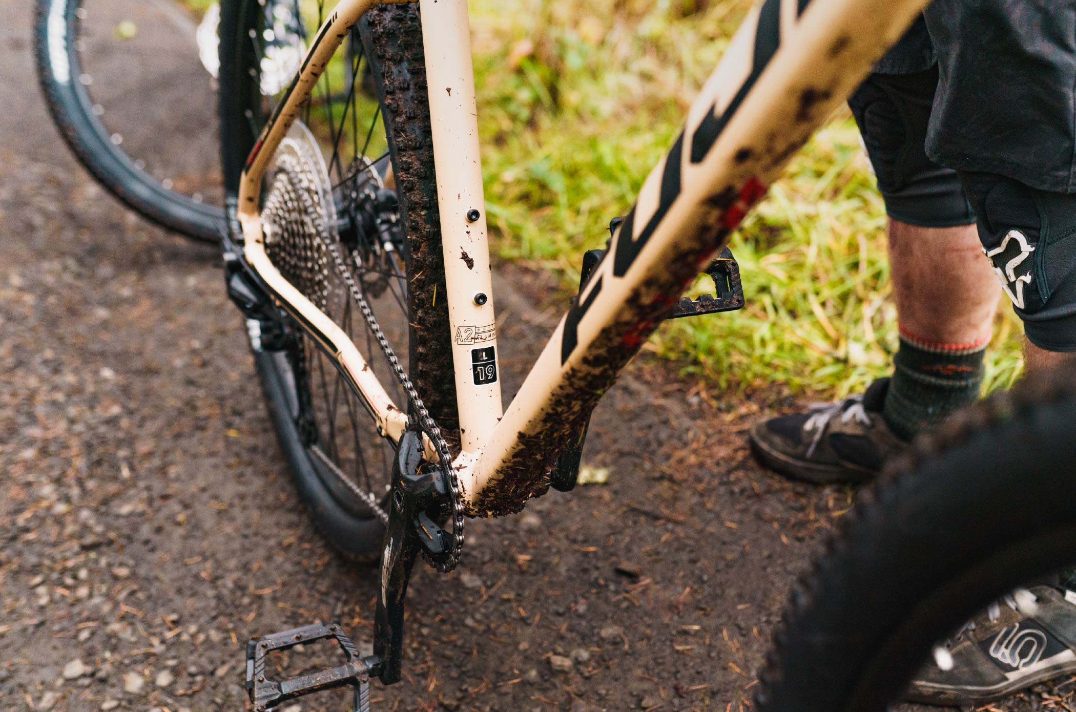 FUJI NEVADA 27.5型 MTB マウンテンバイク 美品 フジ」NEVADA 27.5 1.9（ネバダ）27.5インチ（650B）マウンテン