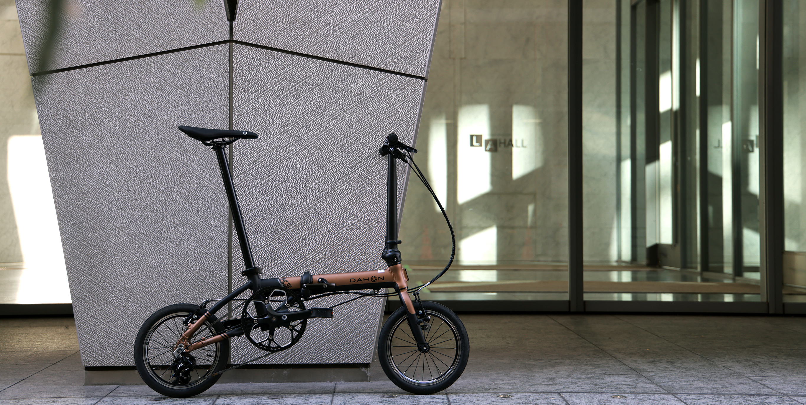 DAHON 自転車コンポーネントセット 8速 ギア付き Amazon | DAHON(ダホン) 折りたたみ自転車 Speed スピード Falco